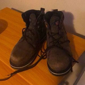 Boot for men, women.